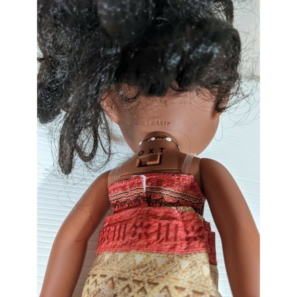Disney Moana Doll Singing Talking 14" Light Up Necklace Toy - Tested and Works! - Picture 4 of 8